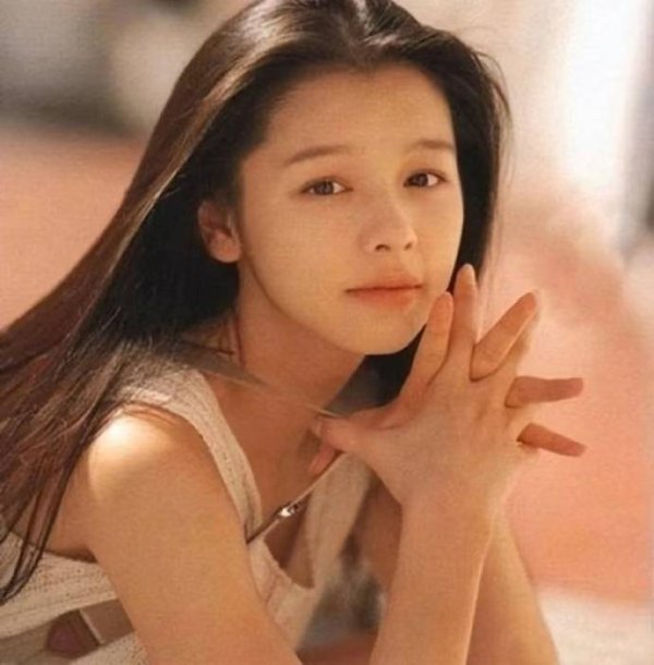 开云(中国)KAIYUN·官方网站早点康复材干再好好唱歌给众